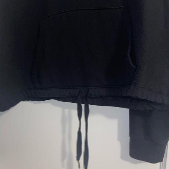 Victoria’s Secret pink pullover jacket - Picture 4 of 4